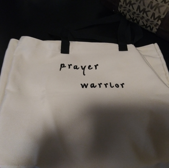 Totes - Picture 4 of 5